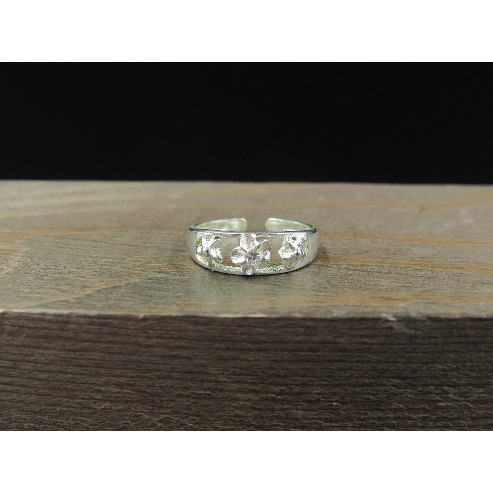 Size 2.5 Sterling Silver Tiny Triple Flower Cubic Zirconia Toe Band Ring